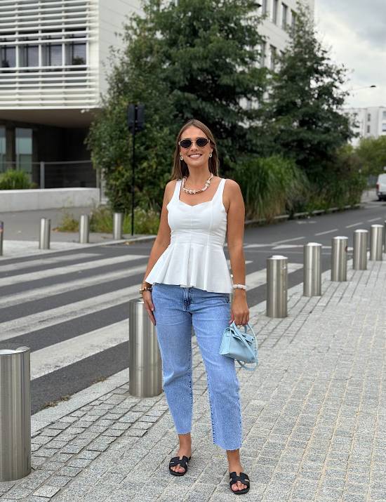 Jeans Mom