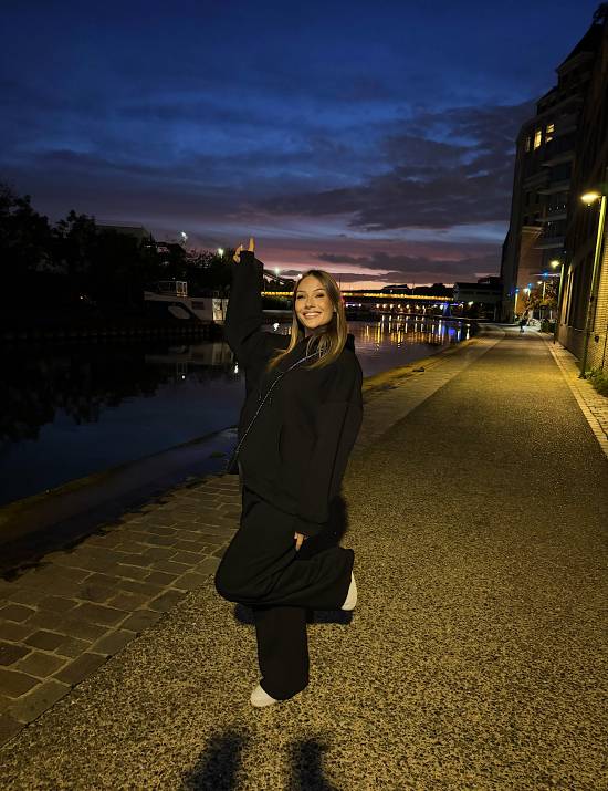 Maxi ensemble jogging