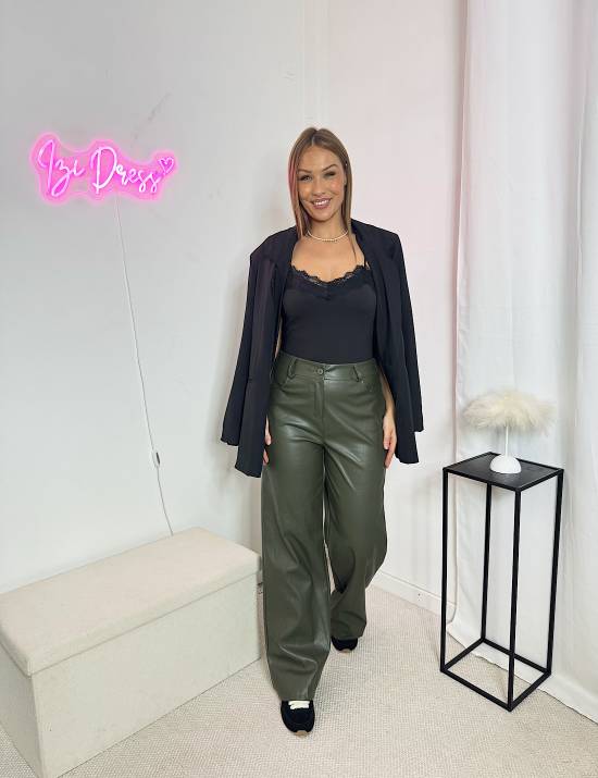 Pantalon simili cuir